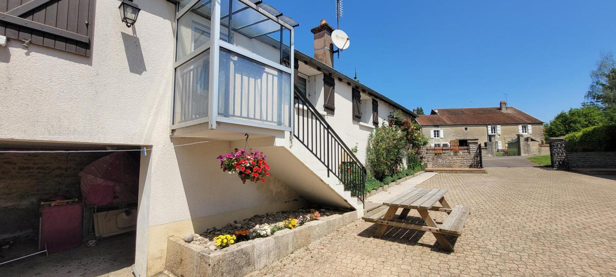 La Maison De L'Abeille De Percey Longeau-Percey Exterior foto