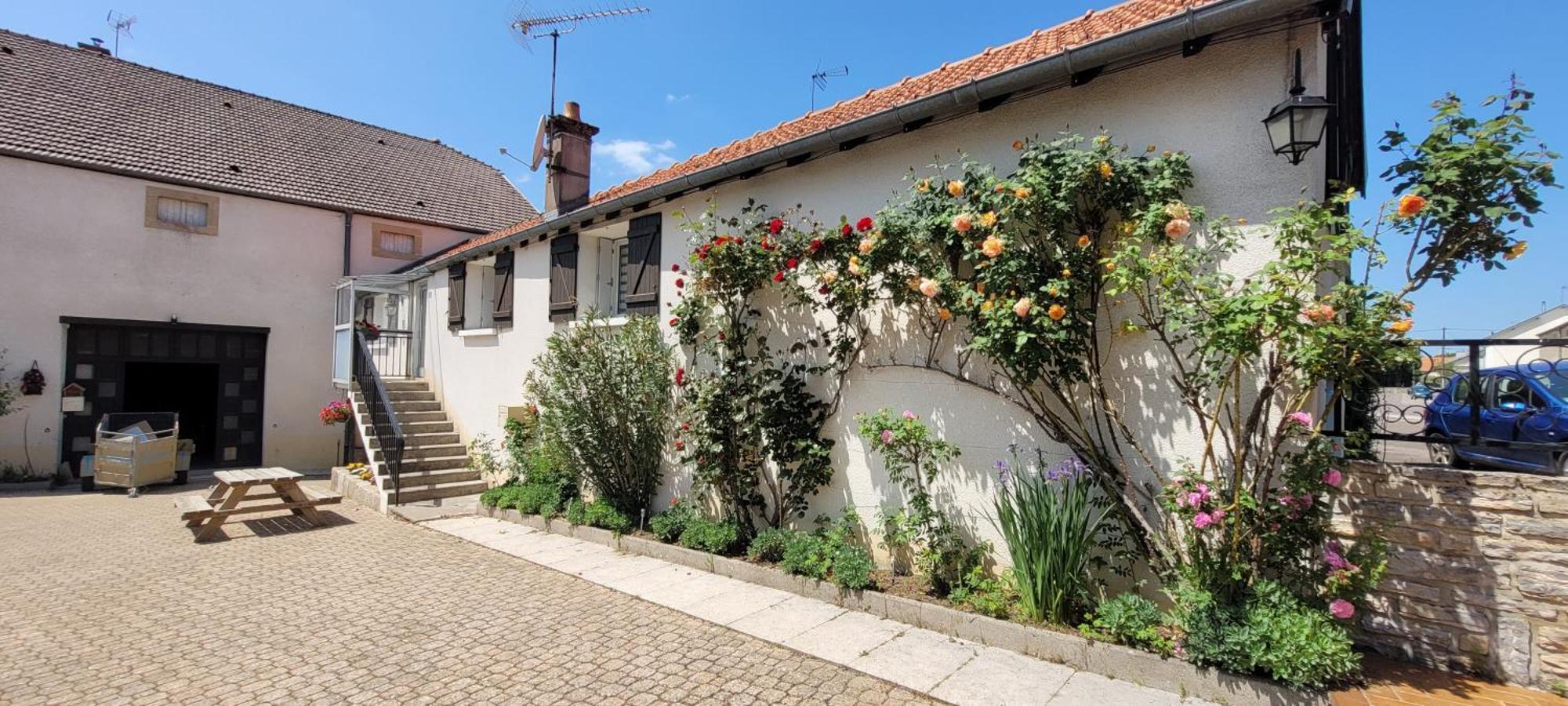 La Maison De L'Abeille De Percey Longeau-Percey Exterior foto